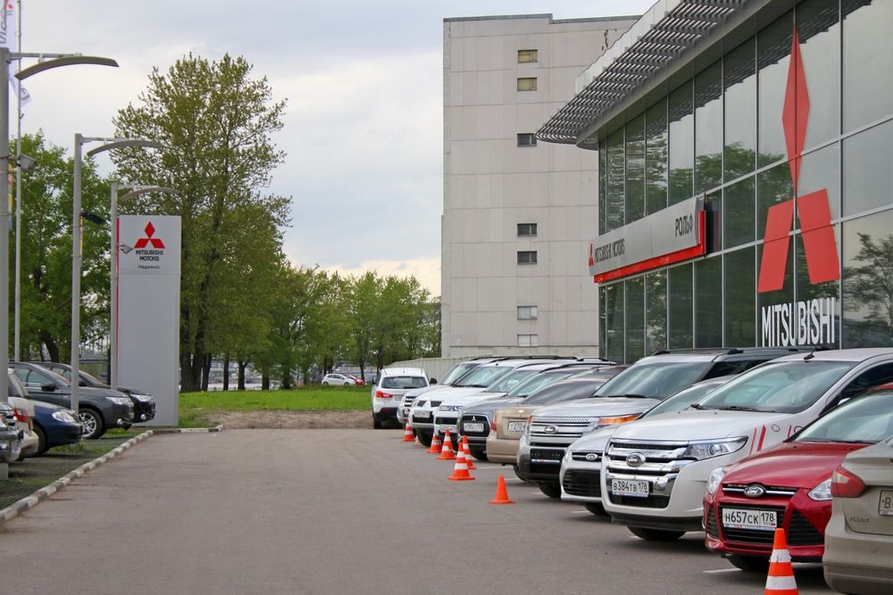 Mitsubishi Outlander III рестайлинг 2014