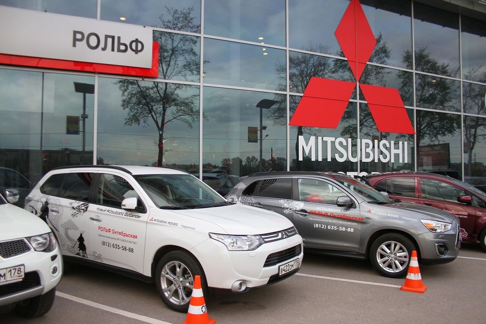 Mitsubishi Outlander III рестайлинг 2014