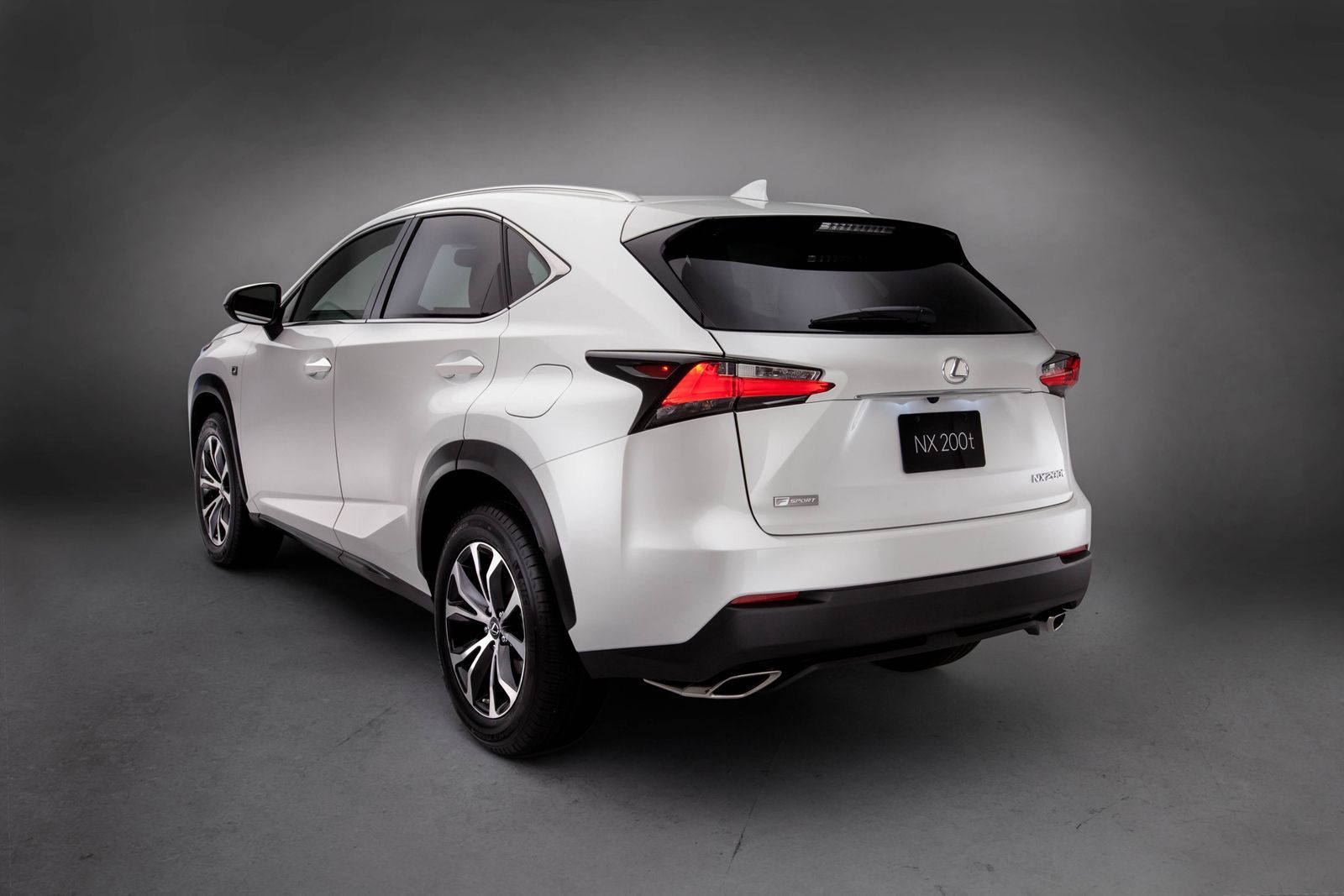 Lexus NX200