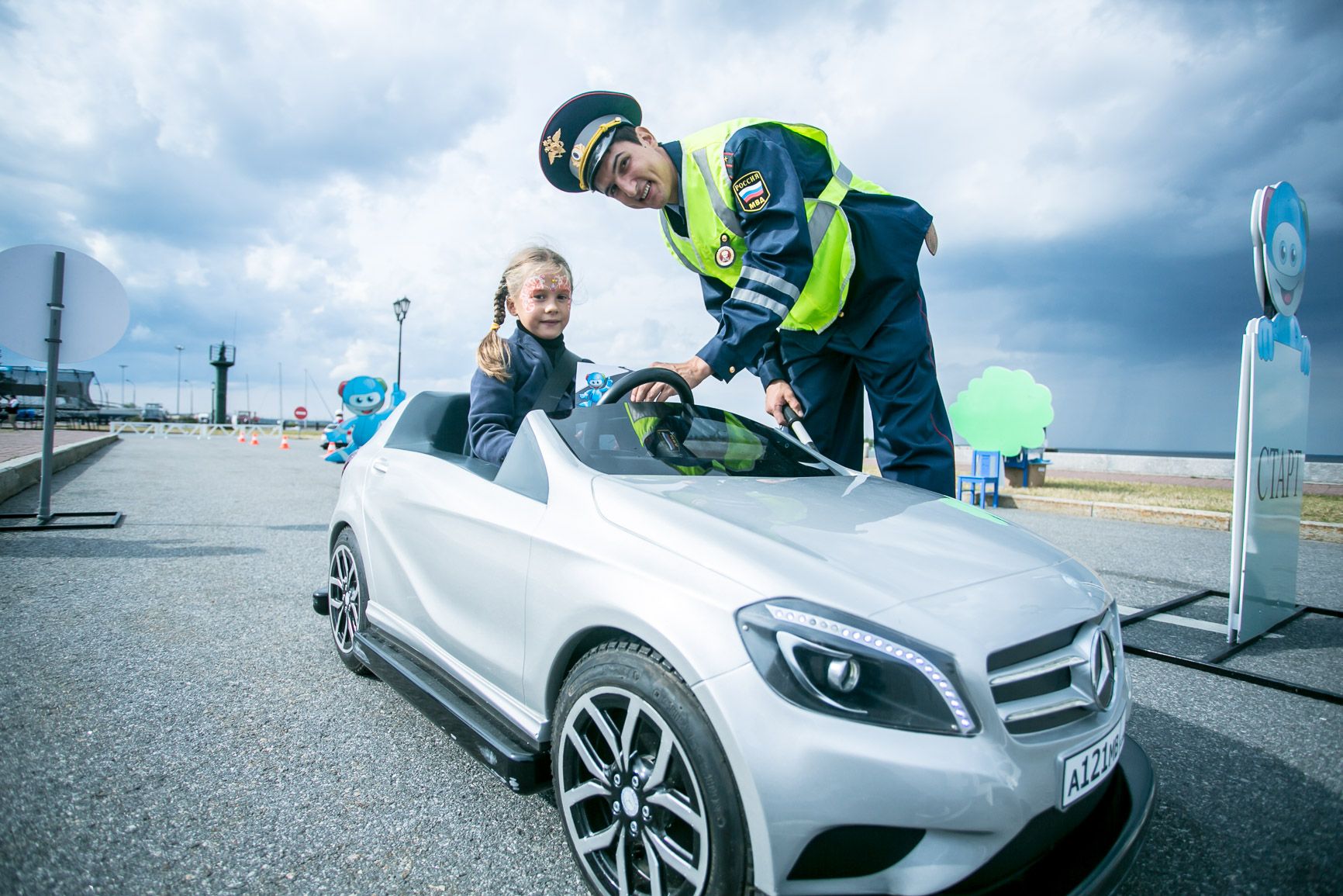 тест-драйв Mercedes-Benz нового поколения GLA и C-Класса