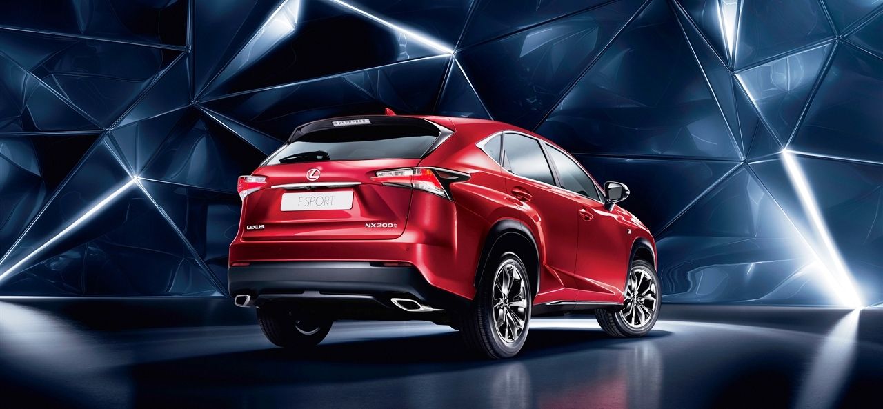 Lexus NX200t