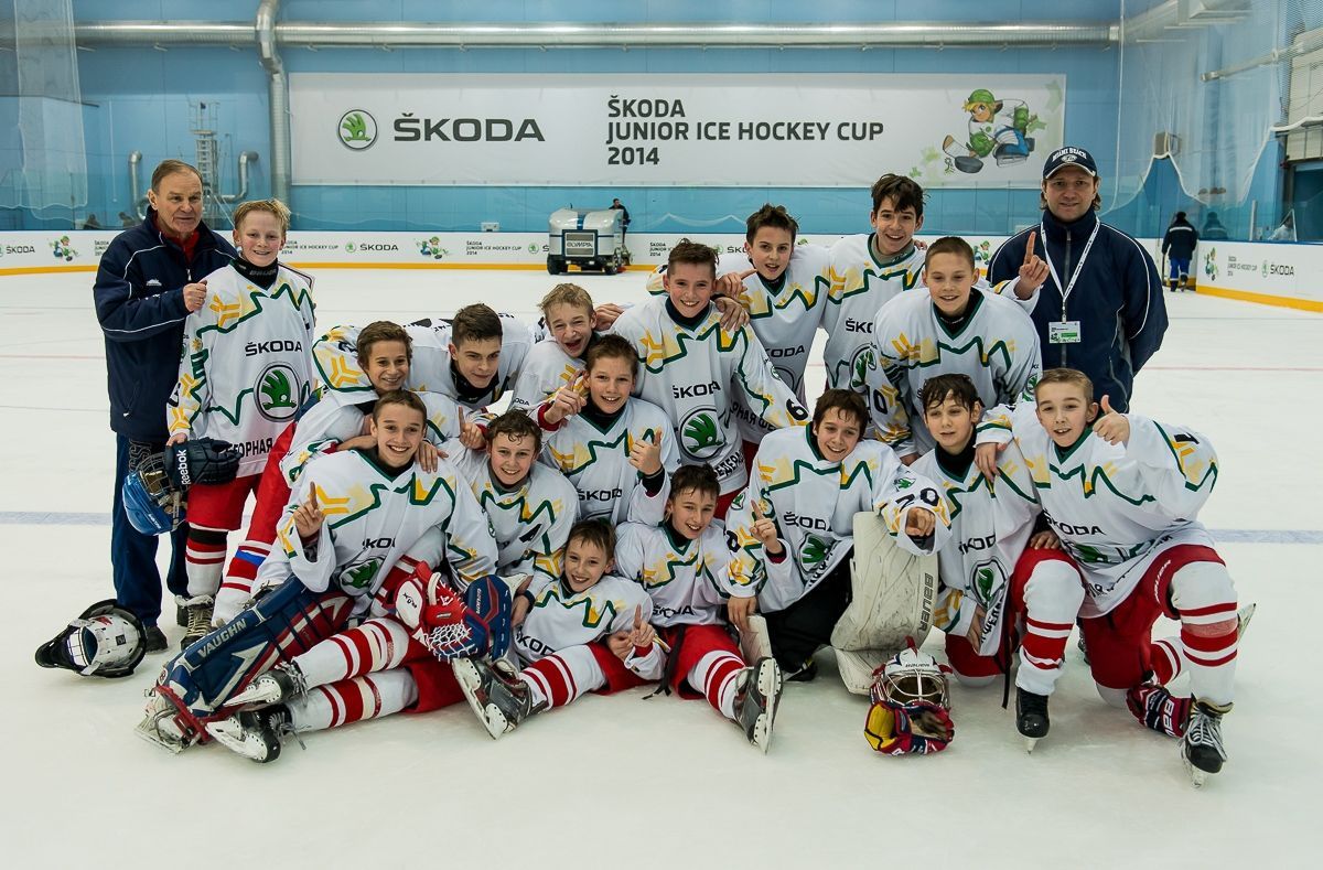 Поздравляем победителей SKODA Junior Ice Hockey Cup, представляющих ДЦ «Автомир Богемия»!