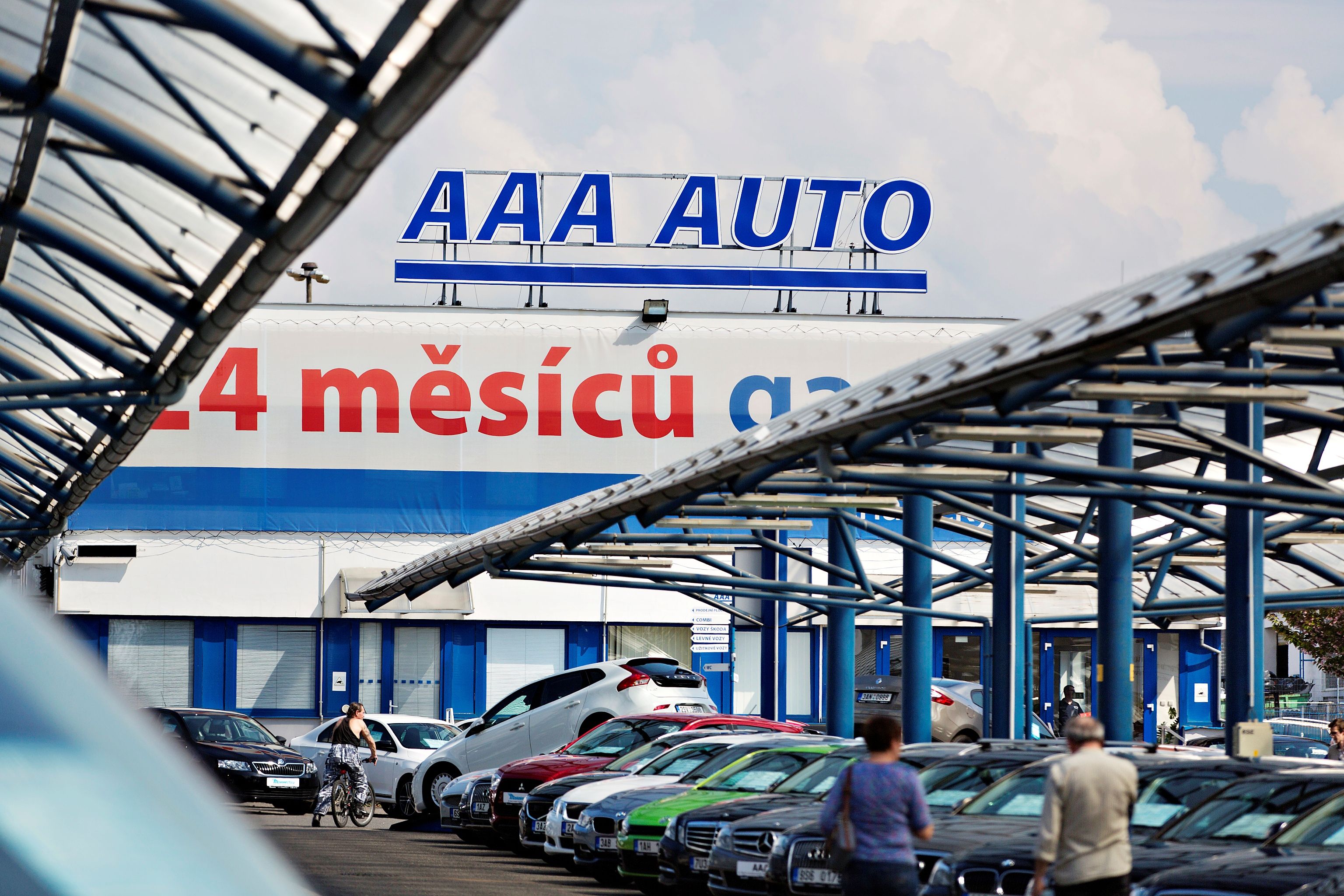 Компания ААА АВТО уже в ноябре достигла прошлогодних результатов продаж