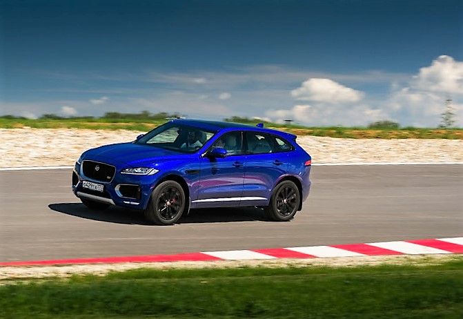 Презентация Jaguar F-PACE в центре Jaguar Land Rover Experience