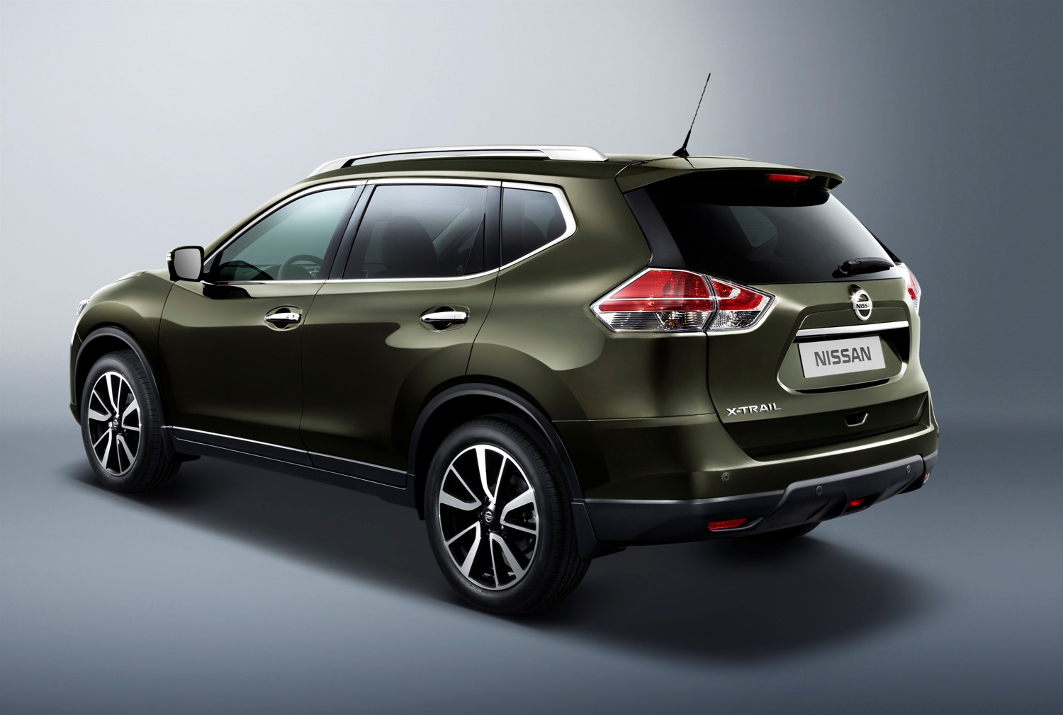 В CTK CENTER открылся предзаказ совершенно нового Nissan X-Trail 2015 года!