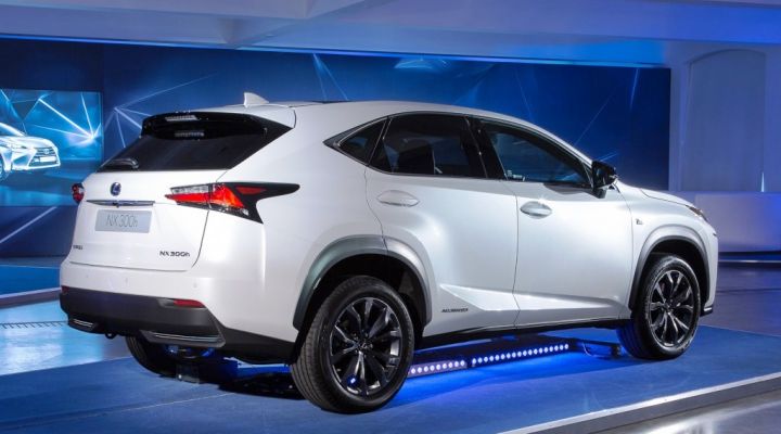 Lexus NX 300h