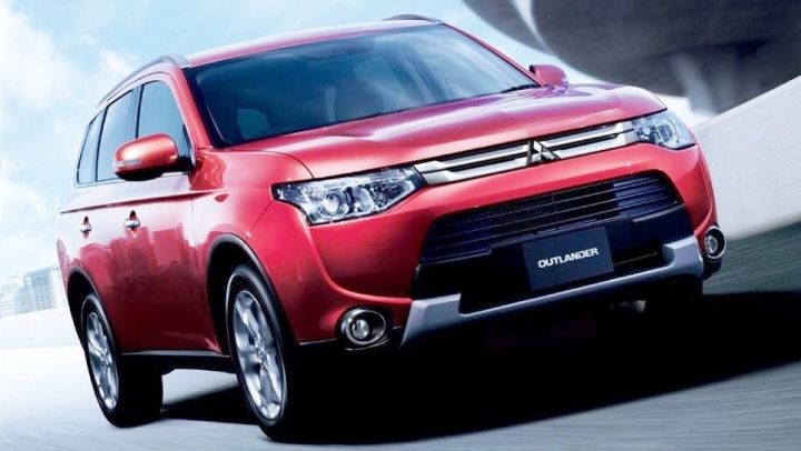 Обновленный Mitsubishi Outlander выйдет в России в 2015 году